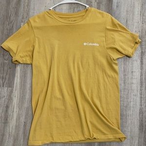 Columbia T-shirt